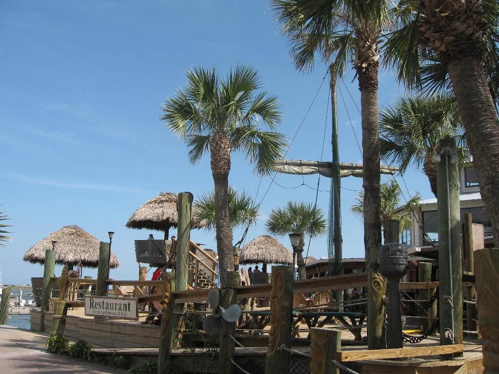 Tiki Huts & Tiki Bars Commercial - Florida Tiki Huts