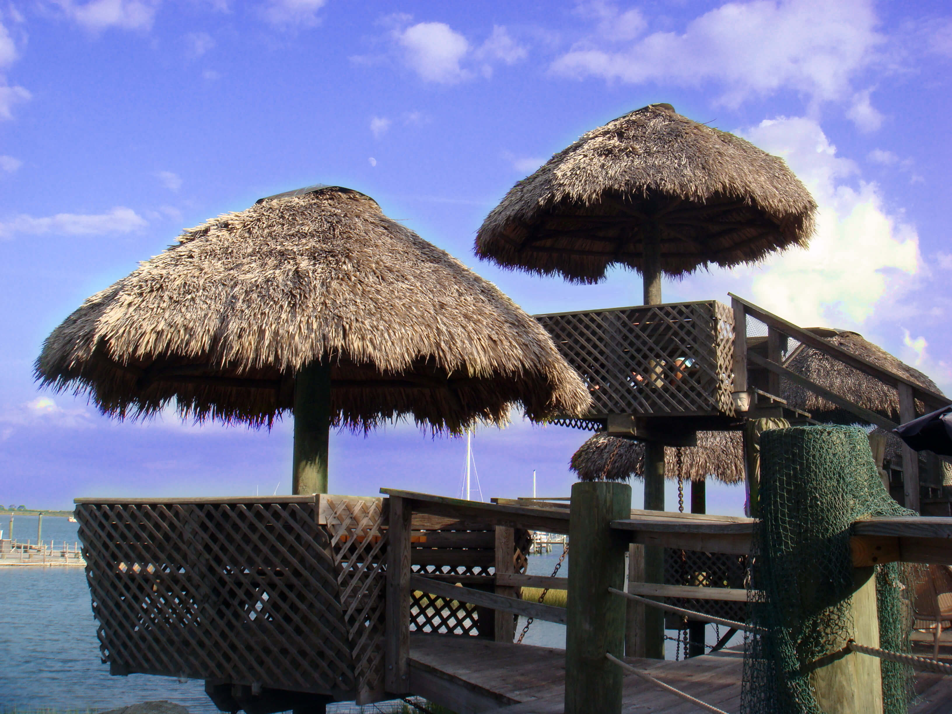 Florida Tiki Huts - Building Tiki Huts Throughout Florida Since 1973